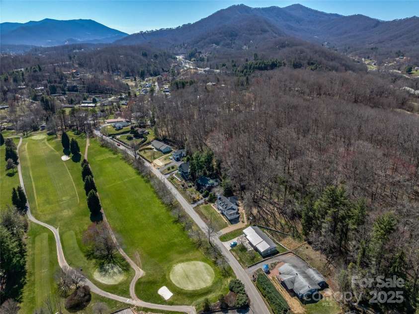 721 Golf Course Road, Waynesville, NC 28786.  MLS# CAR4235808, YatesRealty ID 4021. 