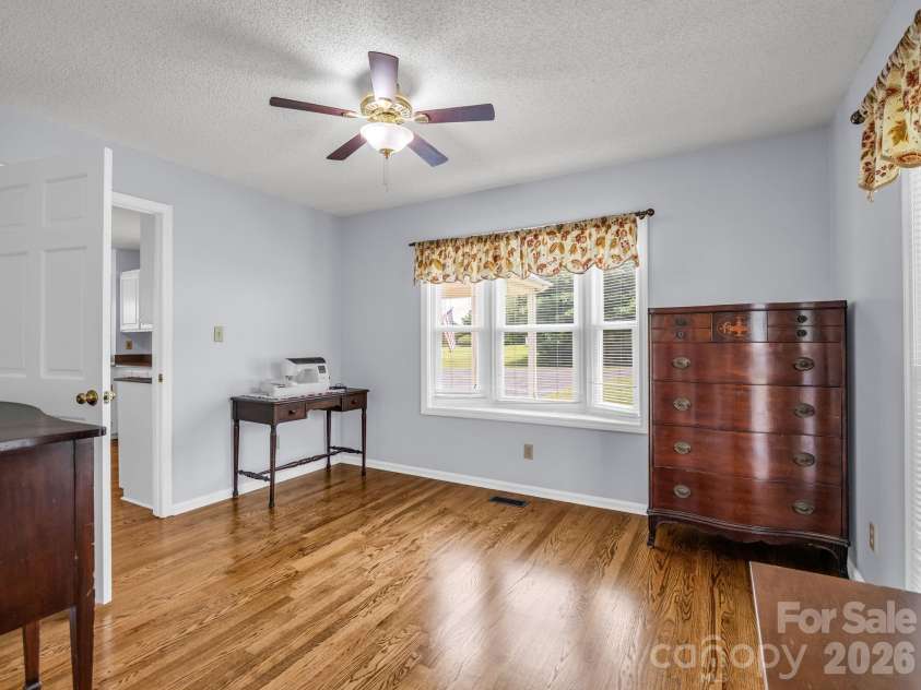2778 Moose Gantt Trail, Crouse, NC 28033.  MLS# CAR4407300, YatesRealty ID 40211. Dining room