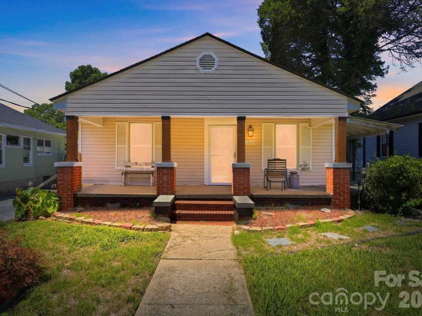 1816 2nd Street, Salisbury, NC 28144.  MLS# CAR4408585, YatesRealty ID 40212. 