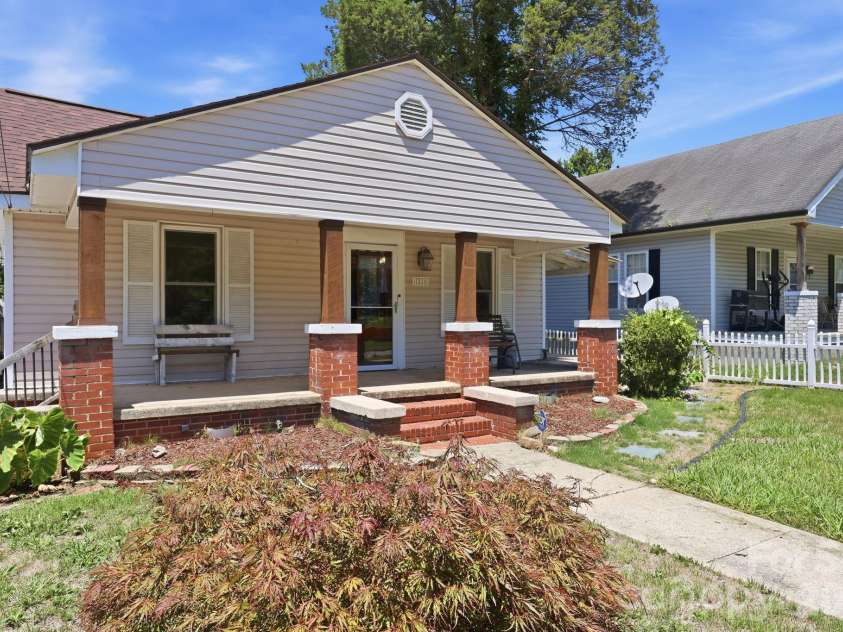 1816 2nd Street, Salisbury, NC 28144.  MLS# CAR4408585, YatesRealty ID 40212. 