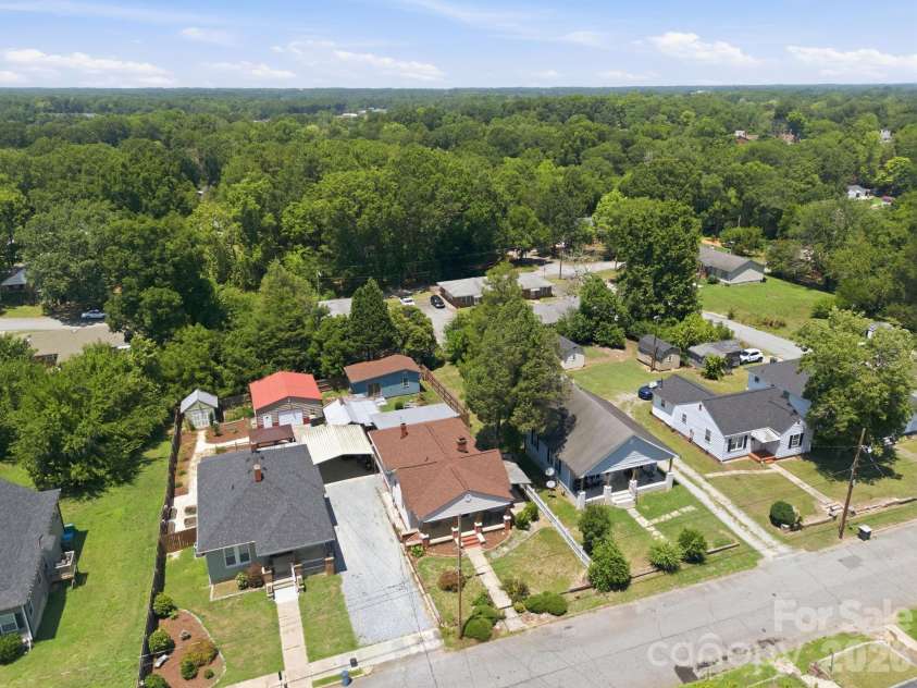 1816 2nd Street, Salisbury, NC 28144.  MLS# CAR4408585, YatesRealty ID 40212. 