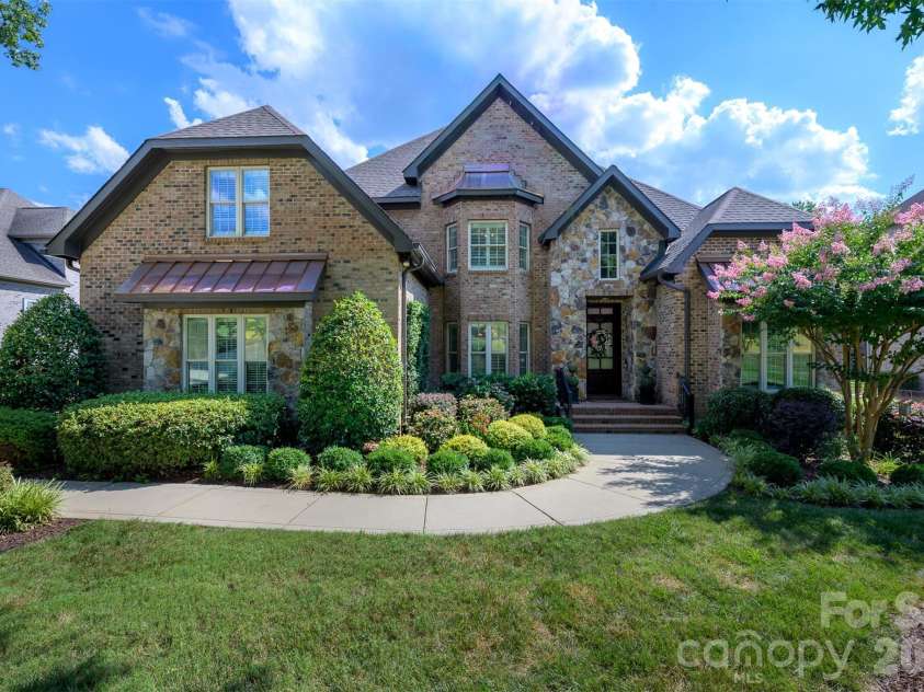 1632 Lookout Circle, Waxhaw, NC 28173.  MLS# CAR4401295, YatesRealty ID 40214. 