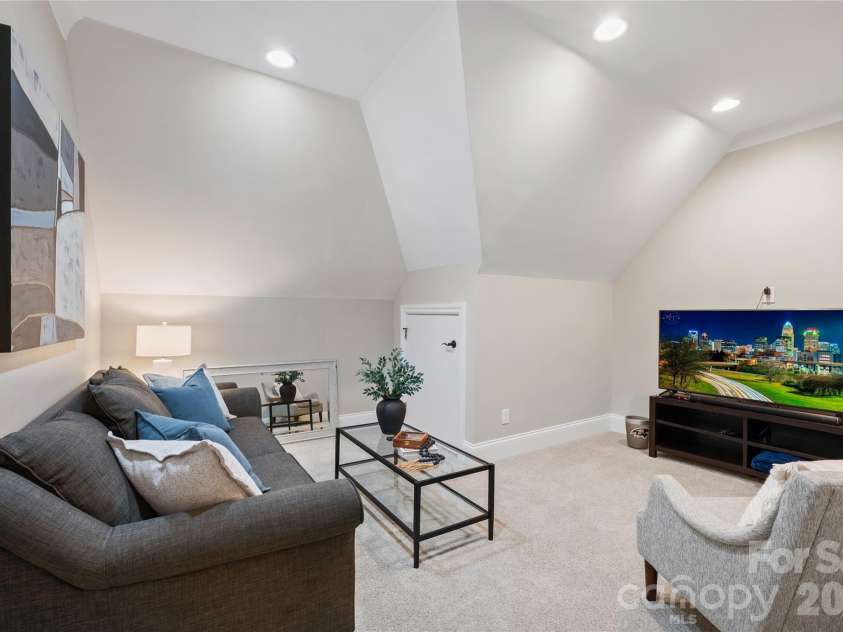 1632 Lookout Circle, Waxhaw, NC 28173.  MLS# CAR4401295, YatesRealty ID 40214. 