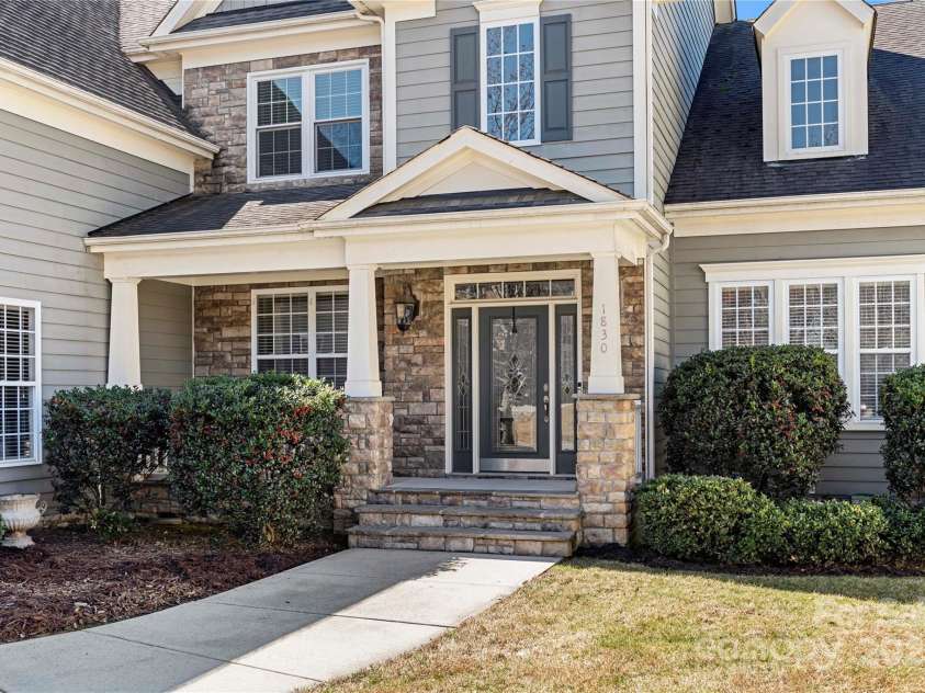 1830 Laveta Road, Charlotte, NC 28269.  MLS# CAR4239545, YatesRealty ID 4022. 