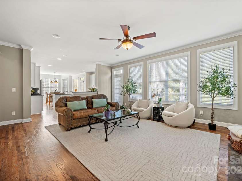 1830 Laveta Road, Charlotte, NC 28269.  MLS# CAR4239545, YatesRealty ID 4022. 