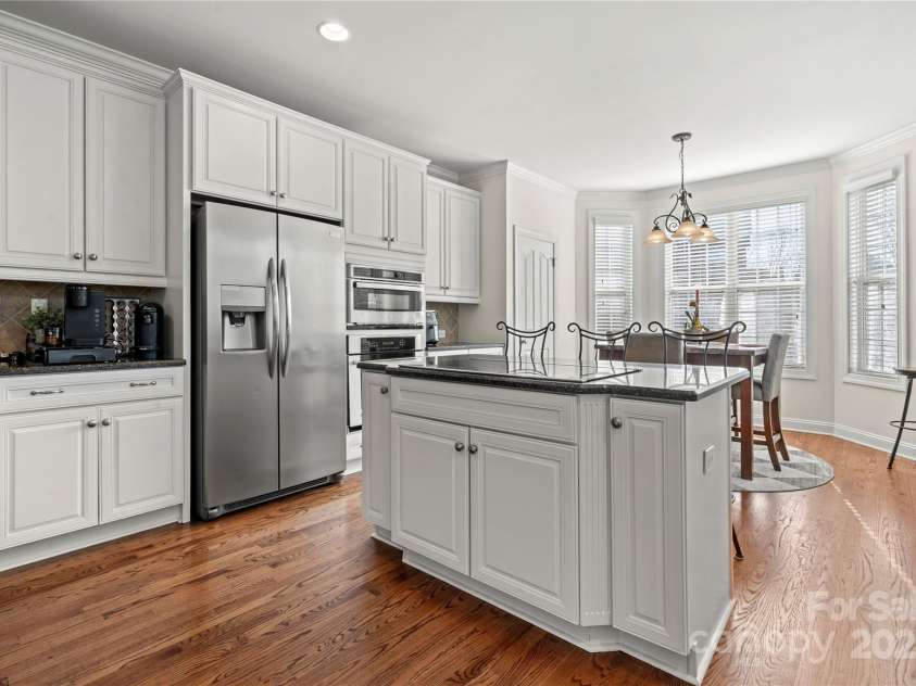 1830 Laveta Road, Charlotte, NC 28269.  MLS# CAR4239545, YatesRealty ID 4022. 
