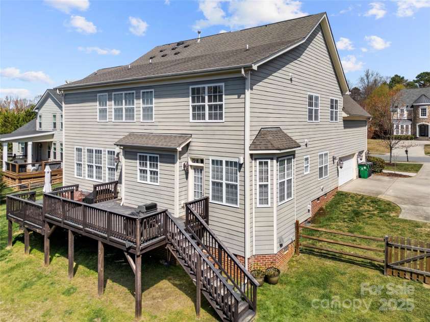 1830 Laveta Road, Charlotte, NC 28269.  MLS# CAR4239545, YatesRealty ID 4022. 