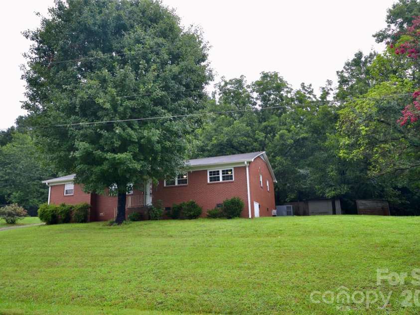2055 Goodson Road, Salisbury, NC 28147.  MLS# CAR4407566, YatesRealty ID 40223. 