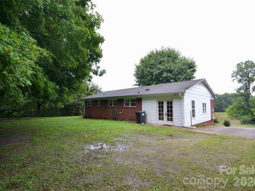 2055 Goodson Road, Salisbury, NC 28147.  MLS# CAR4407566, YatesRealty ID 40223. 