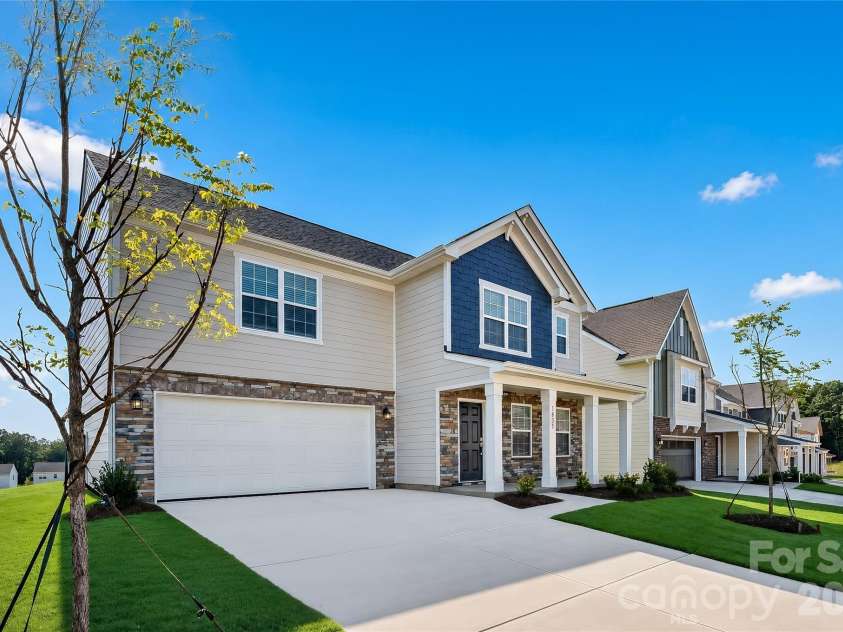1835 Broom Maker Drive, Bessemer City, NC 28016.  MLS# CAR4393833, YatesRealty ID 40225. 