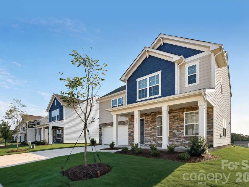 1835 Broom Maker Drive, Bessemer City, NC 28016.  MLS# CAR4393833, YatesRealty ID 40225. 