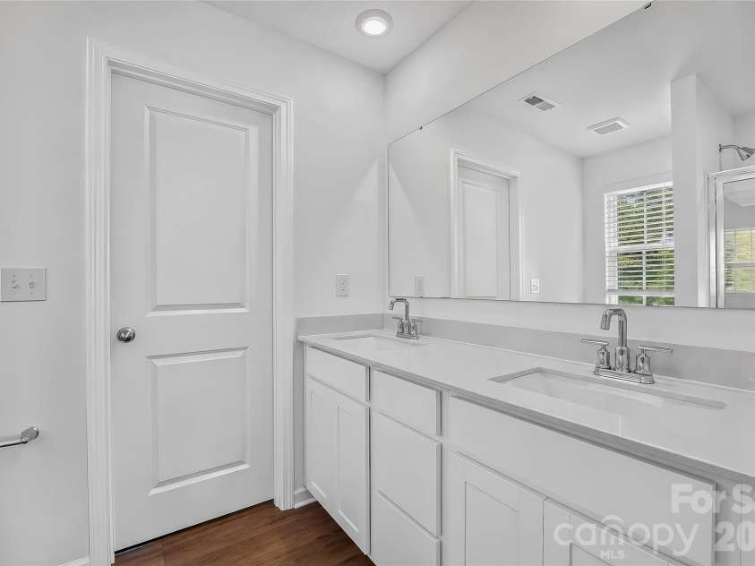 1835 Broom Maker Drive, Bessemer City, NC 28016.  MLS# CAR4393833, YatesRealty ID 40225. 
