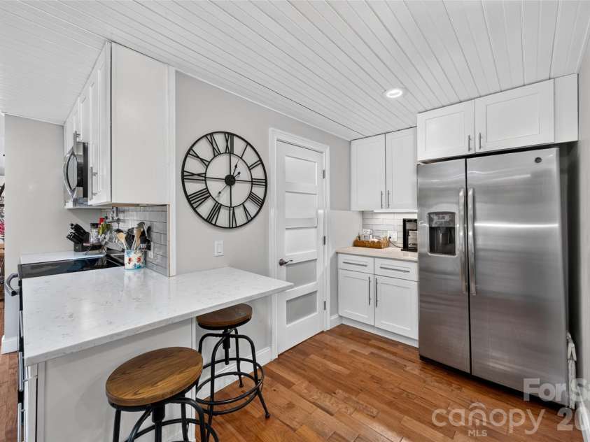 3882 New Leicester Highway, Leicester, NC 28748.  MLS# CAR4402030, YatesRealty ID 40226. 