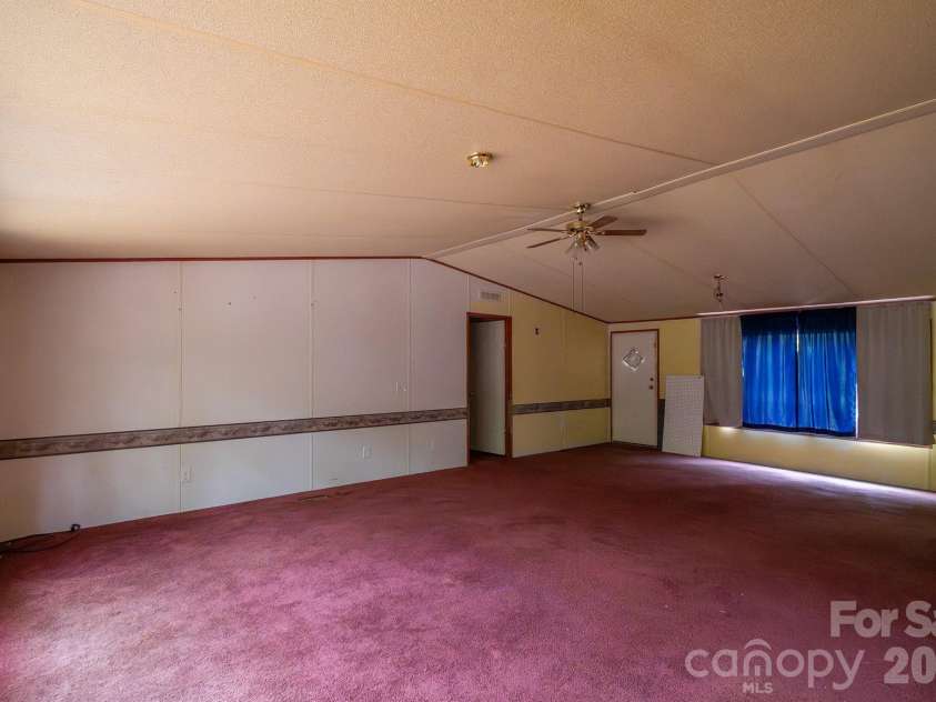 3133 Magnolia Road, Bennettsville, SC 29512.  MLS# CAR4376342, YatesRealty ID 40227. 