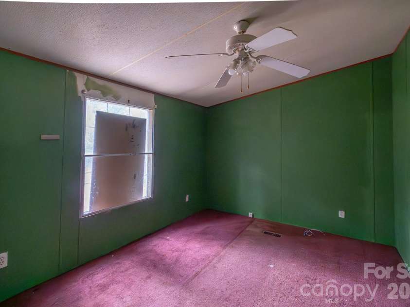 3133 Magnolia Road, Bennettsville, SC 29512.  MLS# CAR4376342, YatesRealty ID 40227. 