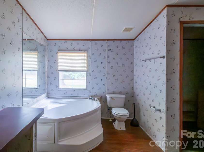 3133 Magnolia Road, Bennettsville, SC 29512.  MLS# CAR4376342, YatesRealty ID 40227. 
