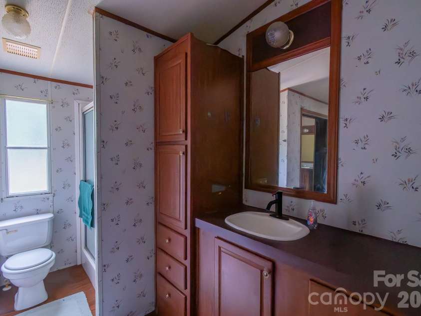 3133 Magnolia Road, Bennettsville, SC 29512.  MLS# CAR4376342, YatesRealty ID 40227. 