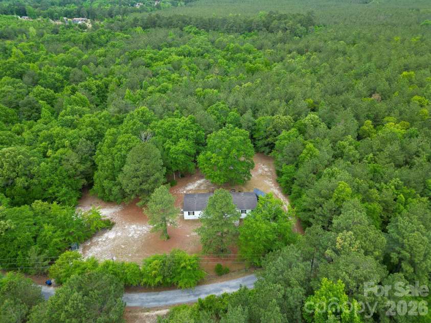 3133 Magnolia Road, Bennettsville, SC 29512.  MLS# CAR4376342, YatesRealty ID 40227. 