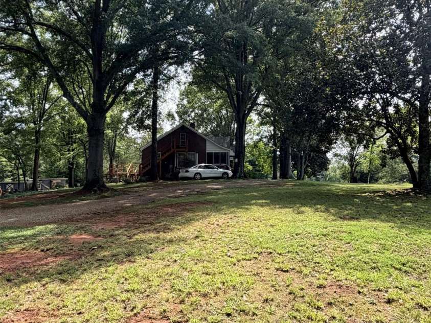 737 C Street, Newton, NC 28658.  MLS# CAR4408266, YatesRealty ID 40229. 