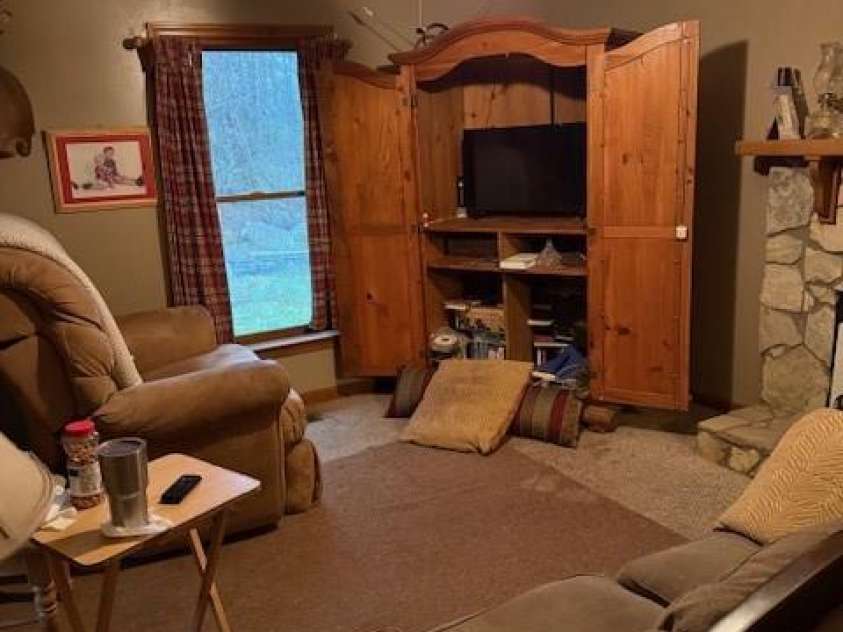 1336 MT SINAI CHURCH Road, Shelby, NC 28152.  MLS# CAR4242230, YatesRealty ID 4023. Den