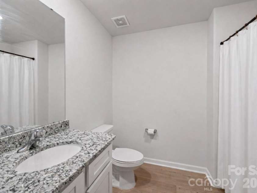 411 Apex Circle, Shelby, NC 28152.  MLS# CAR4352344, YatesRealty ID 4023. 