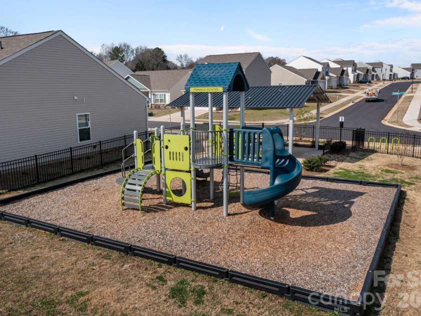 411 Apex Circle, Shelby, NC 28152.  MLS# CAR4352344, YatesRealty ID 4023. 