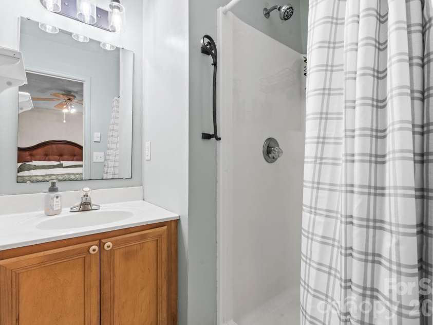 100 Summersweet Drive, Banner Elk, NC 28604.  MLS# CAR4402468, YatesRealty ID 40231. 