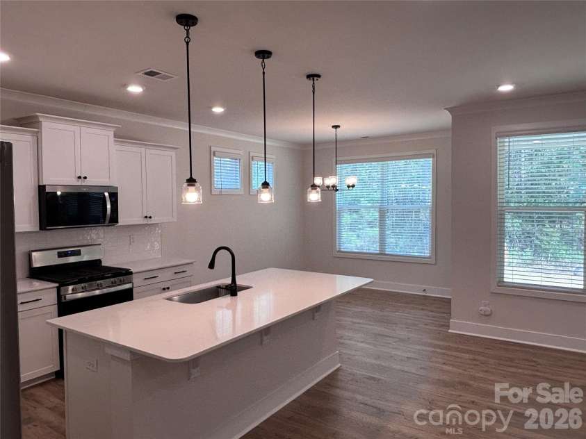 2028 Skyhawk Drive, York, SC 29745.  MLS# CAR4395762, YatesRealty ID 40232. 