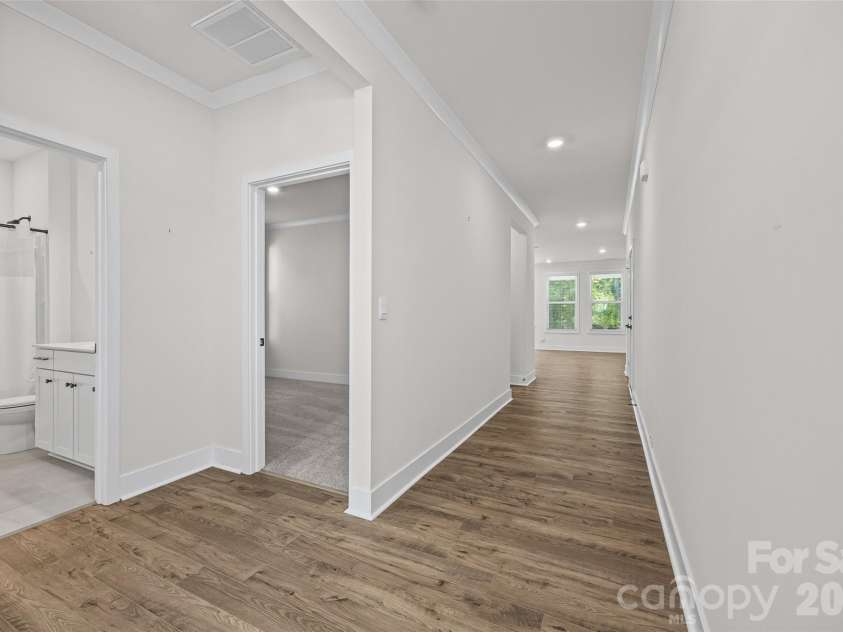 2028 Skyhawk Drive, York, SC 29745.  MLS# CAR4425331, YatesRealty ID 40232. 