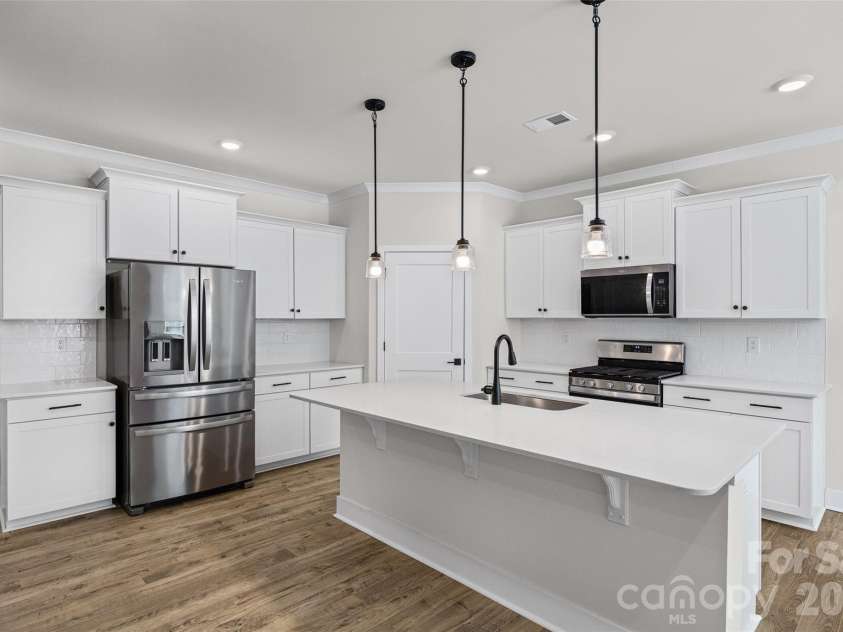 2028 Skyhawk Drive, York, SC 29745.  MLS# CAR4425331, YatesRealty ID 40232. 
