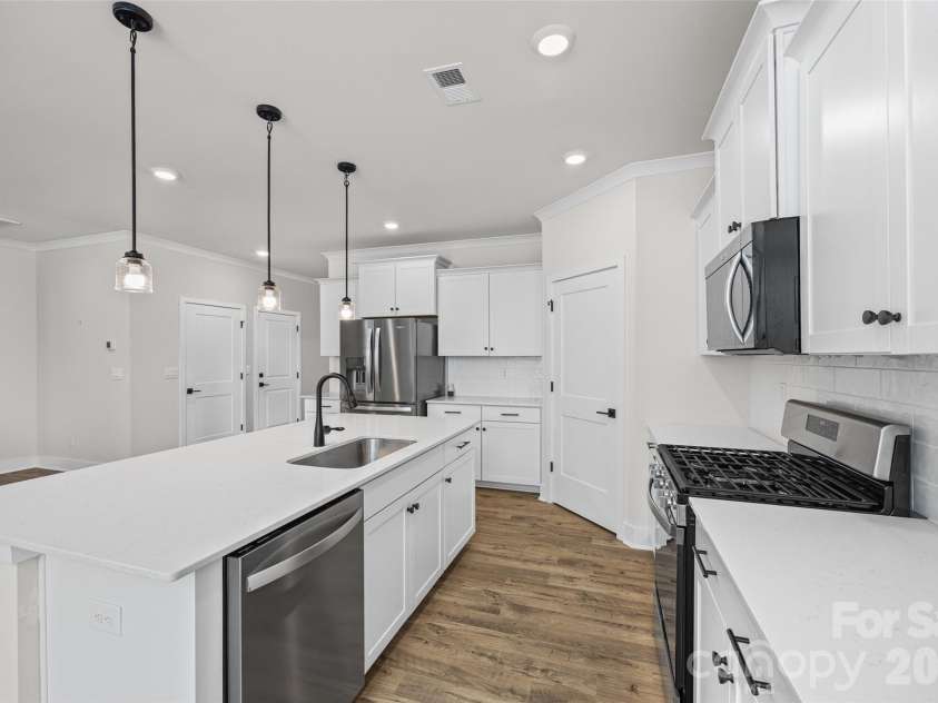 2028 Skyhawk Drive, York, SC 29745.  MLS# CAR4425331, YatesRealty ID 40232. 