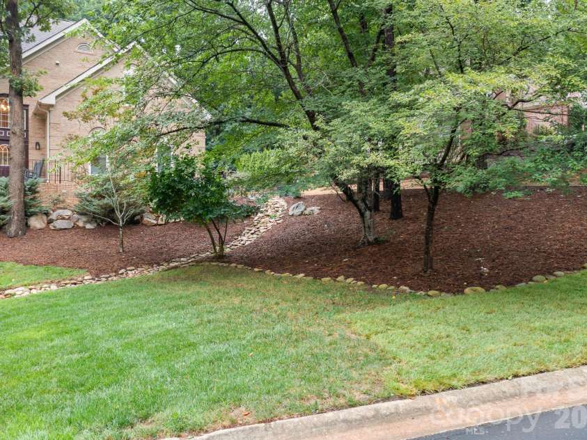 7048 Mariners Court, Tega Cay, SC 29708.  MLS# CAR4408357, YatesRealty ID 40235. 
