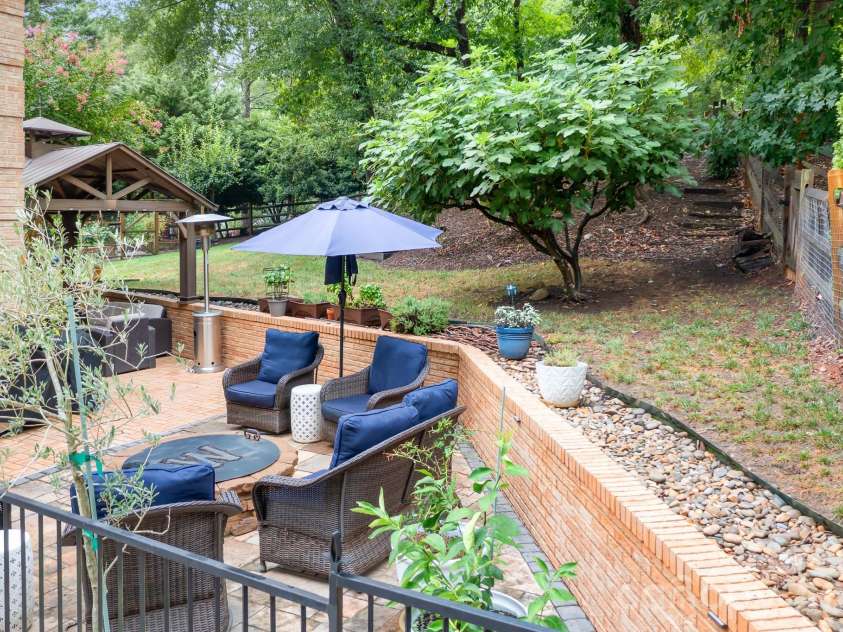 7048 Mariners Court, Tega Cay, SC 29708.  MLS# CAR4408357, YatesRealty ID 40235. 