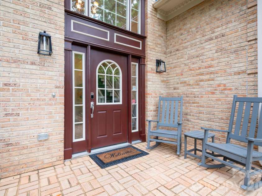 7048 Mariners Court, Tega Cay, SC 29708.  MLS# CAR4408357, YatesRealty ID 40235. Front Porch