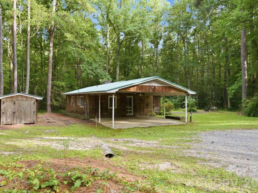 1083 Murdocksville Road, West End, NC 27376.  MLS# CAR4407490, YatesRealty ID 40237. 
