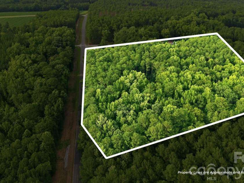 1083 Murdocksville Road, West End, NC 27376.  MLS# CAR4407490, YatesRealty ID 40237. 