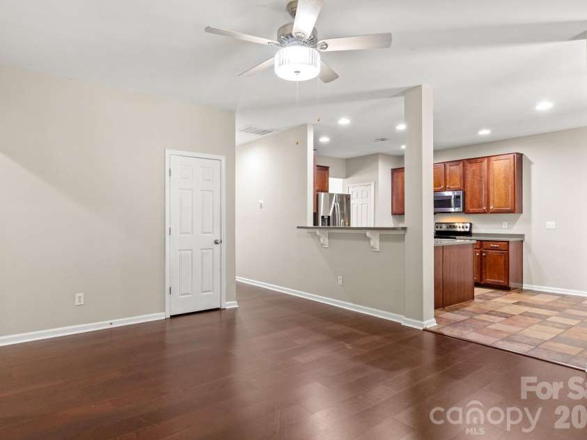 9055 Pembroke Court, Fort Mill, SC 29707.  MLS# CAR4405192, YatesRealty ID 40239. 