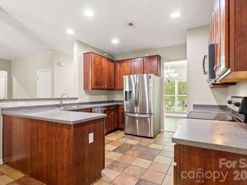 9055 Pembroke Court, Fort Mill, SC 29707.  MLS# CAR4405192, YatesRealty ID 40239. 