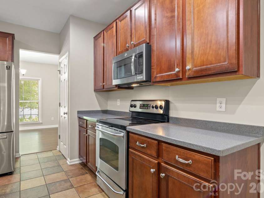 9055 Pembroke Court, Fort Mill, SC 29707.  MLS# CAR4405192, YatesRealty ID 40239. 