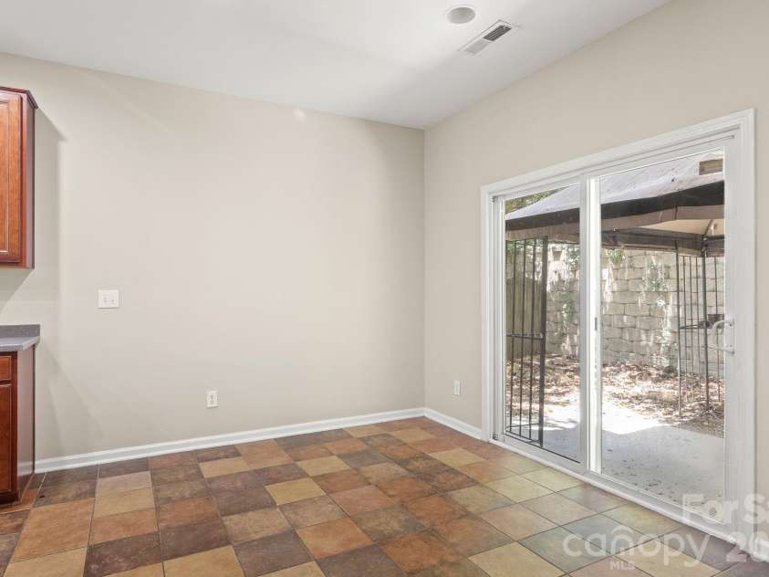 9055 Pembroke Court, Fort Mill, SC 29707.  MLS# CAR4405192, YatesRealty ID 40239. 
