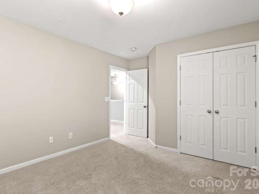 9055 Pembroke Court, Fort Mill, SC 29707.  MLS# CAR4405192, YatesRealty ID 40239. 