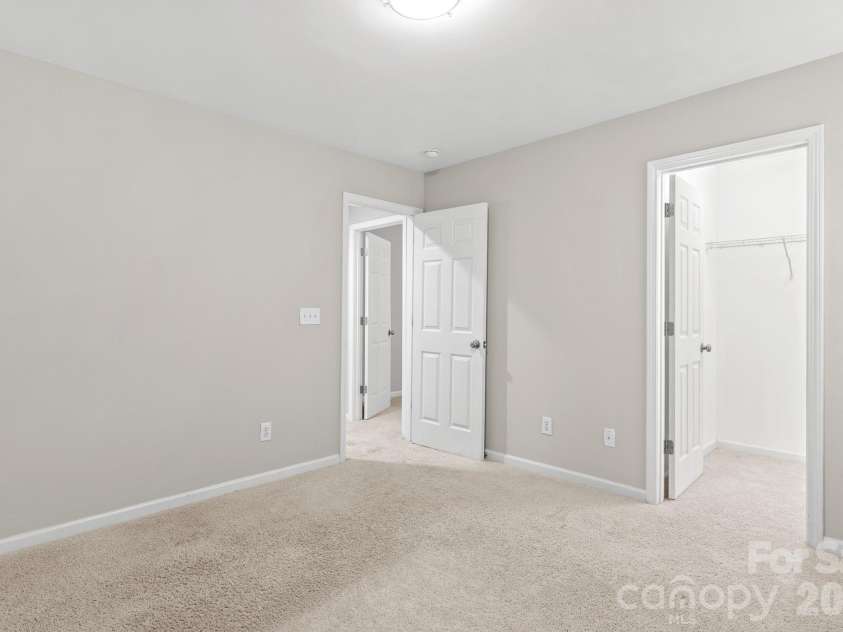 9055 Pembroke Court, Fort Mill, SC 29707.  MLS# CAR4405192, YatesRealty ID 40239. 