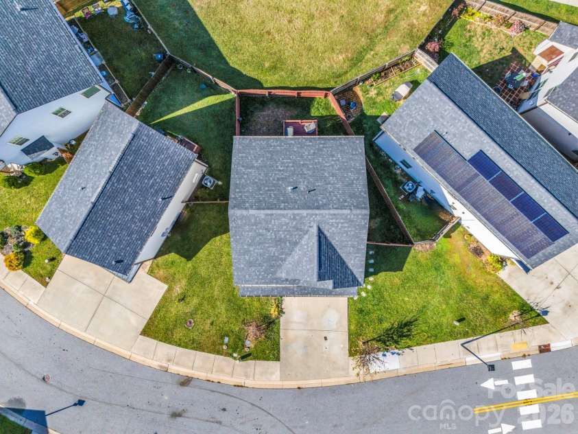 358 Cardwell Lane, Fletcher, NC 28732.  MLS# CAR4355341, YatesRealty ID 4024. 