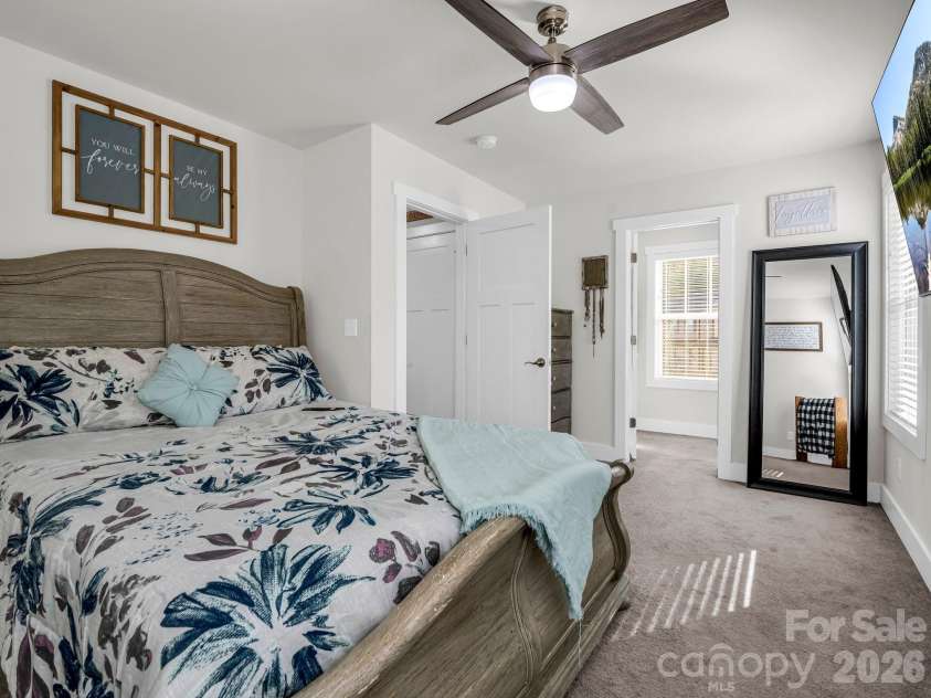 358 Cardwell Lane, Fletcher, NC 28732.  MLS# CAR4355341, YatesRealty ID 4024. 