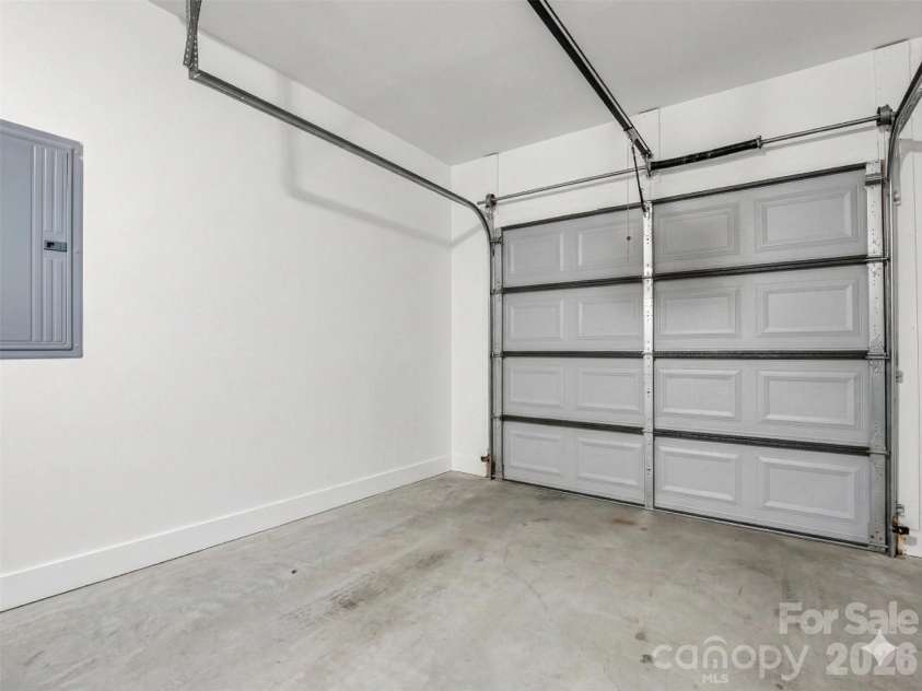 358 Cardwell Lane, Fletcher, NC 28732.  MLS# CAR4355341, YatesRealty ID 4024. 