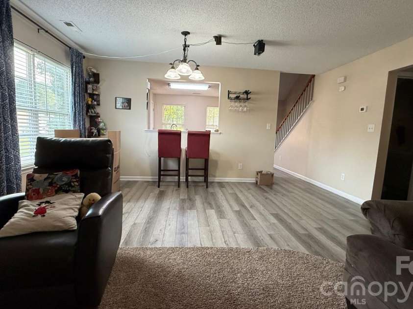 10239 Apple Dove Court, Charlotte, NC 28214.  MLS# CAR4408331, YatesRealty ID 40240. 