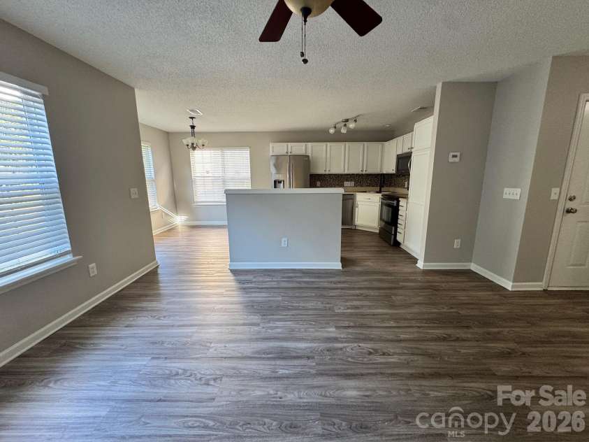 2638 Rozzelles Landing Drive, Charlotte, NC 28214.  MLS# CAR4402218, YatesRealty ID 40241. 