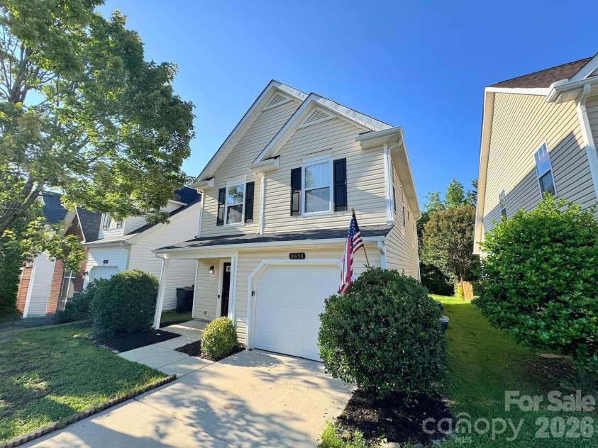 2638 Rozzelles Landing Drive, Charlotte, NC 28214.  MLS# CAR4402218, YatesRealty ID 40241. 
