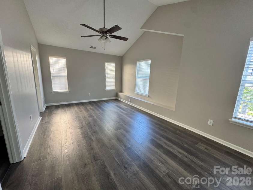 2638 Rozzelles Landing Drive, Charlotte, NC 28214.  MLS# CAR4402218, YatesRealty ID 40241. 