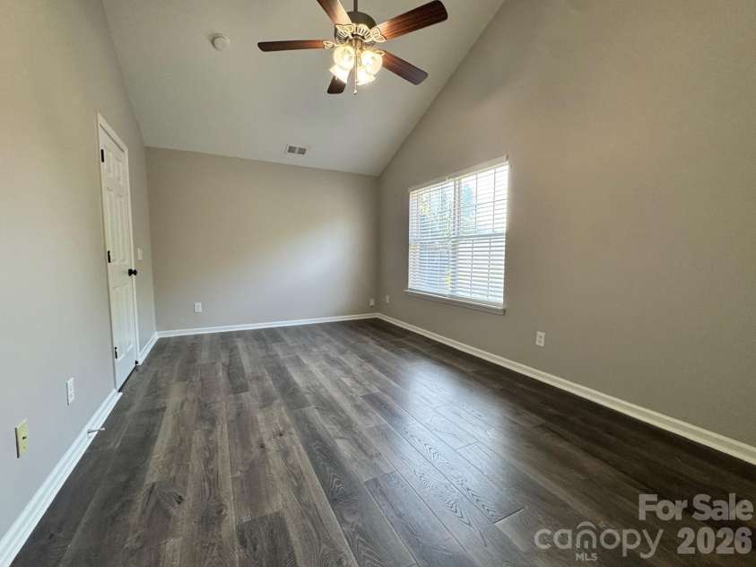 2638 Rozzelles Landing Drive, Charlotte, NC 28214.  MLS# CAR4402218, YatesRealty ID 40241. 